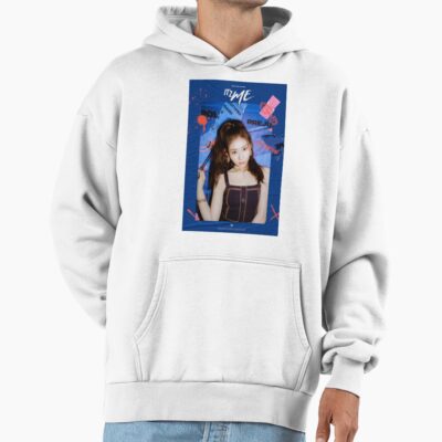 ITZY Chaeryeong Wanna Be Hoodie