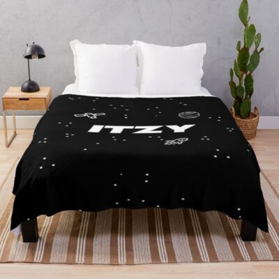 ITZY Galaxy Black White Throw Blanket